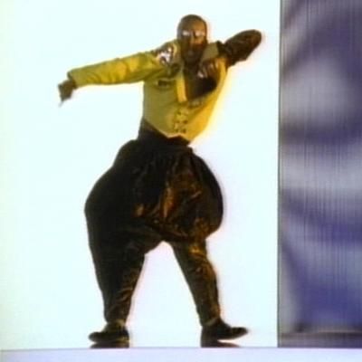 00e081edfd75849fded5bb76ebf1f2a4--mc-hammer-pants-parachute-pants.jpg