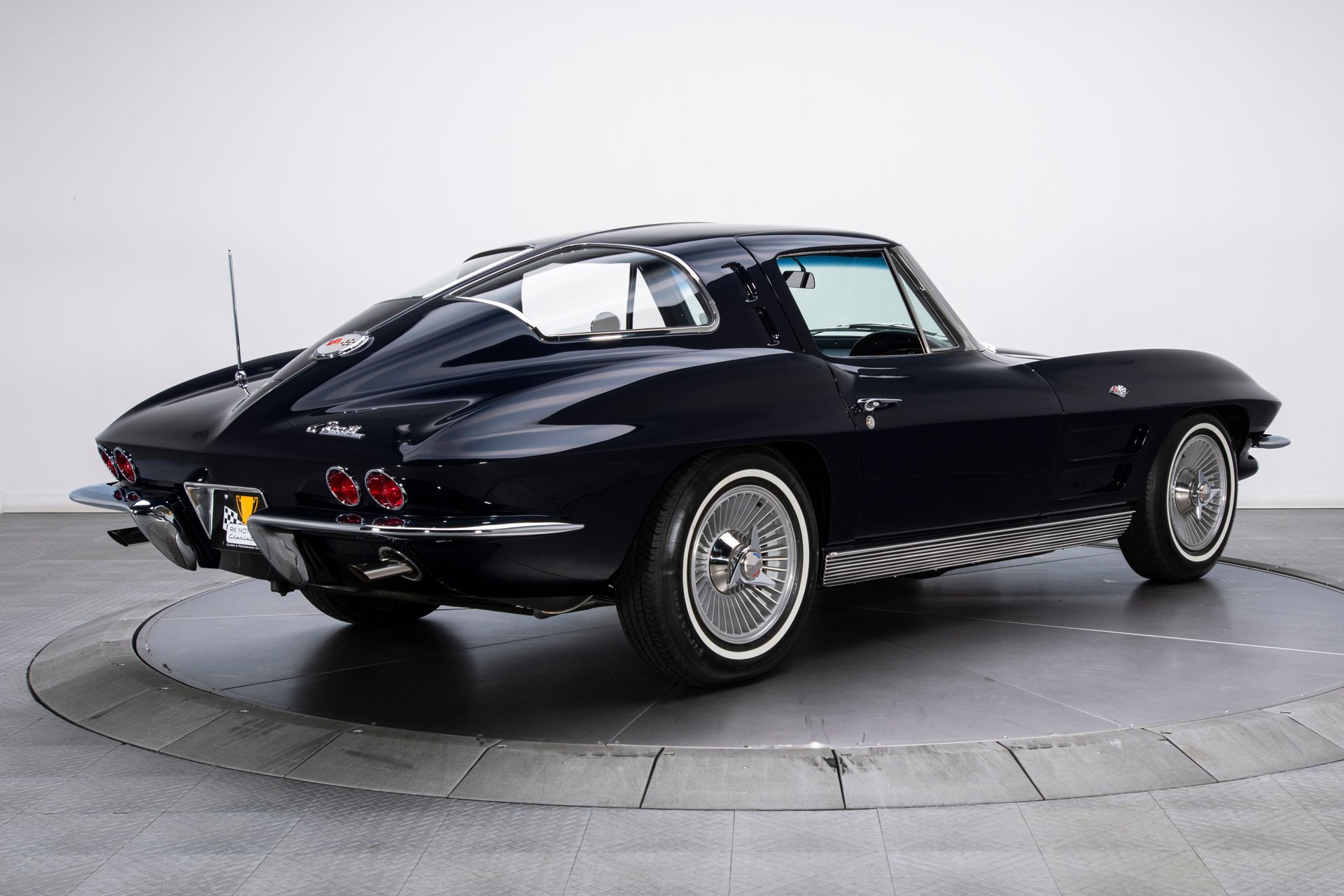 1963-chevrolet-corvette-split-window.jpg