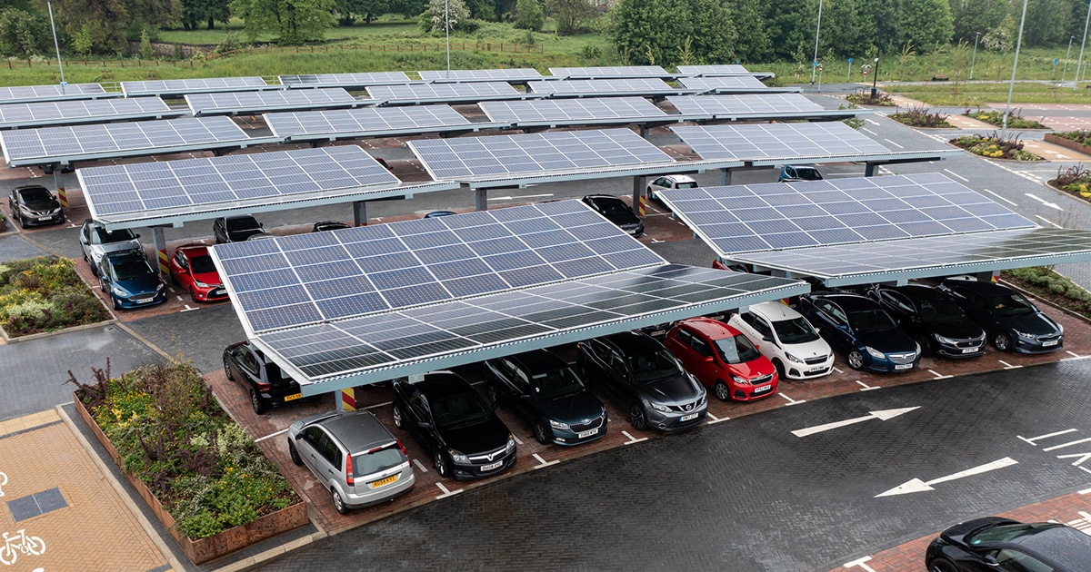 car-parking-lot-solar-panels-france-thumbnail.jpg