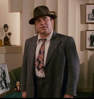 Who-Framed-Roger-Rabbit-Eddie-Valiant-s-suit-2.jpg